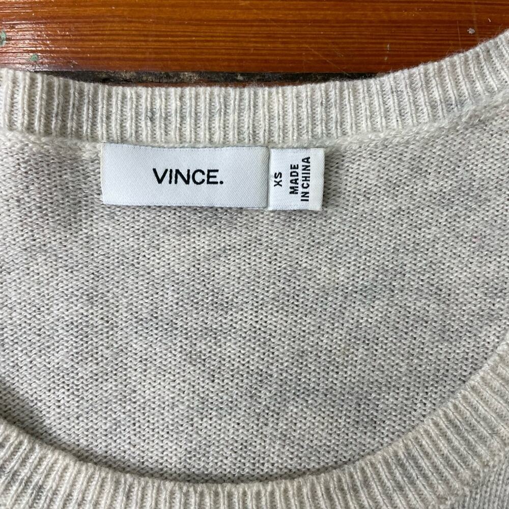 Vince Cashmere/Wool Blend Lavender-to Gray Tonal Gradiant Sweater  Sz XS💛🎀 - Picture 10 of 12